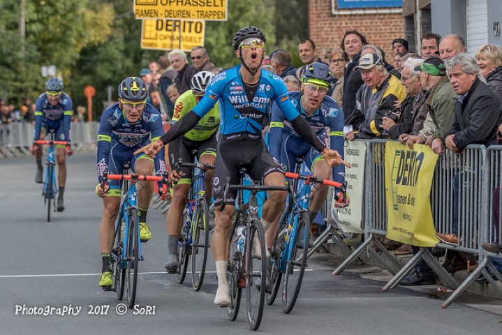 Dries De Bondt Wint GP Paul Borremans (foto's) | Cyclingsite.be